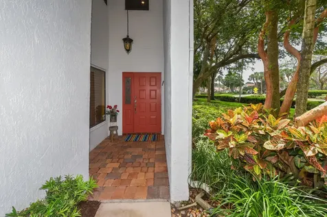 5620 Amersham Way Boca Raton FL 33486