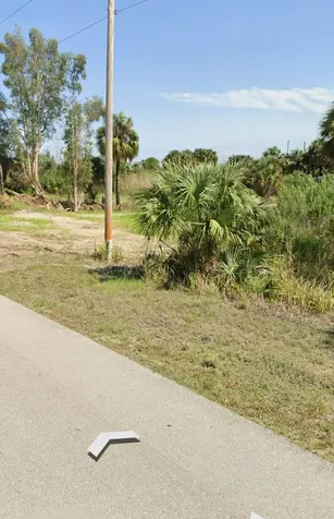 2807 W 24th Street Lehigh Acres FL 33971