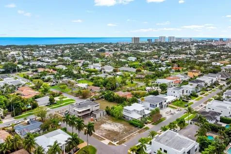 1099 Ne 4th Avenue Boca Raton FL 33432