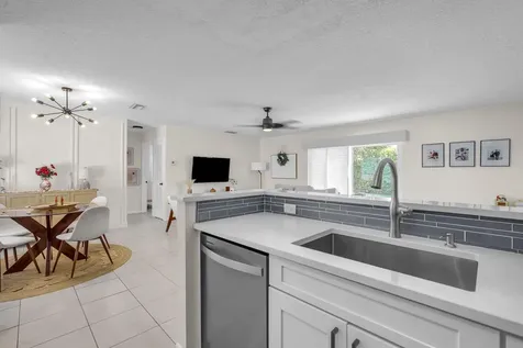 9511 Richmond Circle Boca Raton FL 33434
