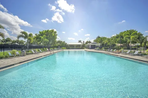 9511 Richmond Circle Boca Raton FL 33434