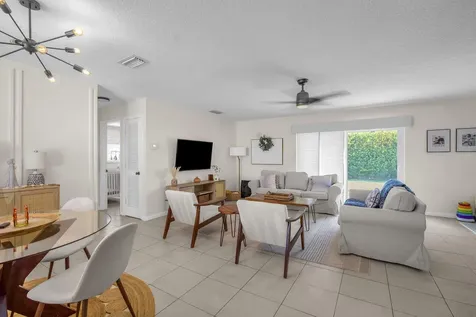 9511 Richmond Circle Boca Raton FL 33434