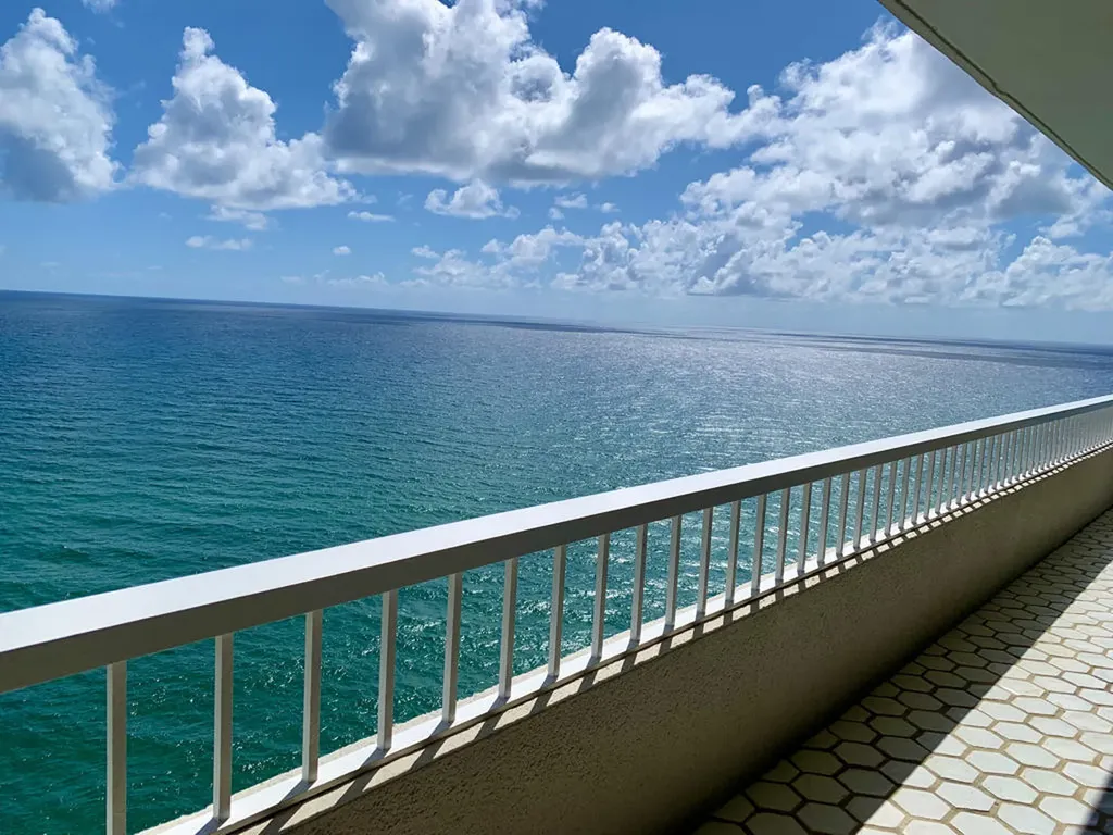 5540 N Ocean Drive Riviera Beach FL 33404