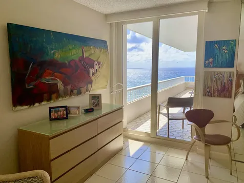5540 N Ocean Drive Riviera Beach FL 33404