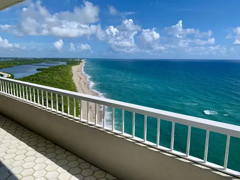 5540 N Ocean Drive Riviera Beach FL 33404
