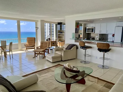5540 N Ocean Drive Riviera Beach FL 33404