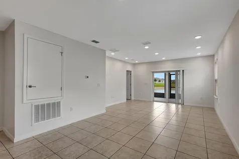 10853 Sw Vasari Way Port Saint Lucie FL 34987