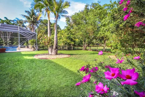 15314 70th Trail Palm Beach Gardens FL 33418