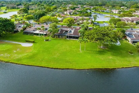 9306 Vista Del Lago Boca Raton FL 33428