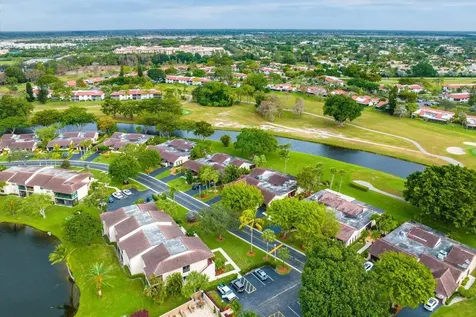 9306 Vista Del Lago Boca Raton FL 33428