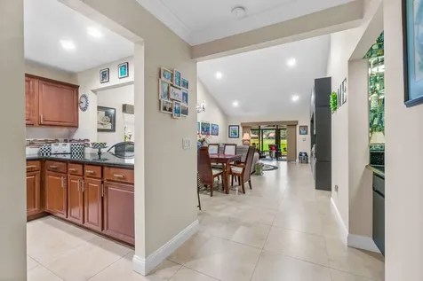 9306 Vista Del Lago Boca Raton FL 33428