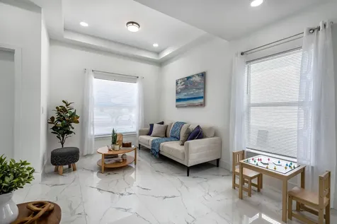 427 Nw 13th Avenue Boynton Beach FL 33435