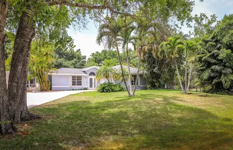 15857 87th Trail Palm Beach Gardens FL 33418