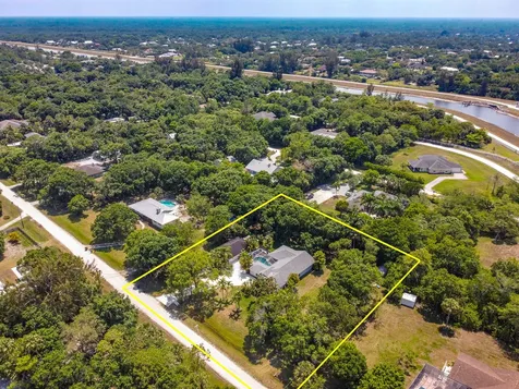 15857 87th Trail Palm Beach Gardens FL 33418
