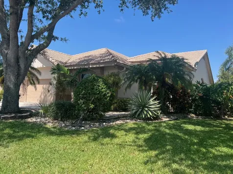 8972 Shoal Creek Lane Boynton Beach FL 33472