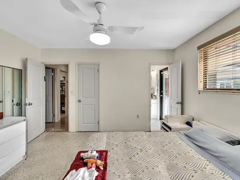 19321 Ne 18th Place Miami FL 33179