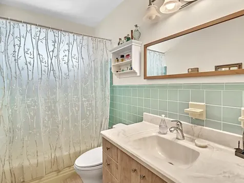19321 Ne 18th Place Miami FL 33179
