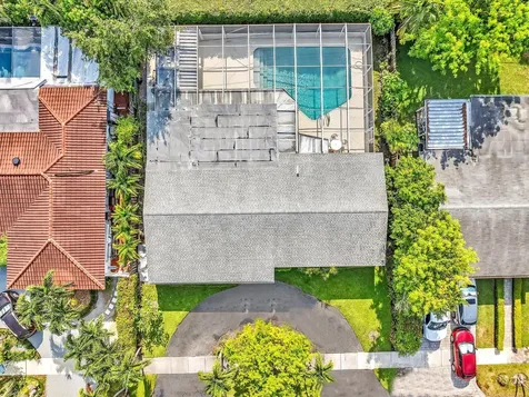 19321 Ne 18th Place Miami FL 33179