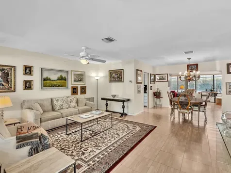 19321 Ne 18th Place Miami FL 33179