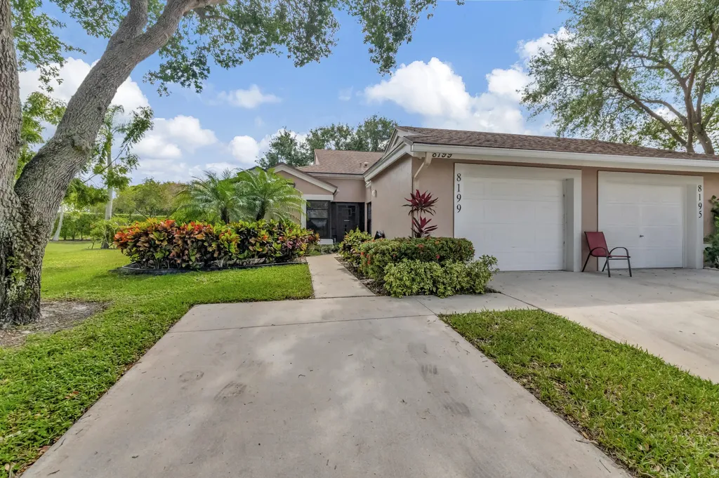 8199 Springlake Drive Boca Raton FL 33496