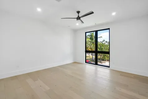 444 Ne 5th Street Boca Raton FL 33432