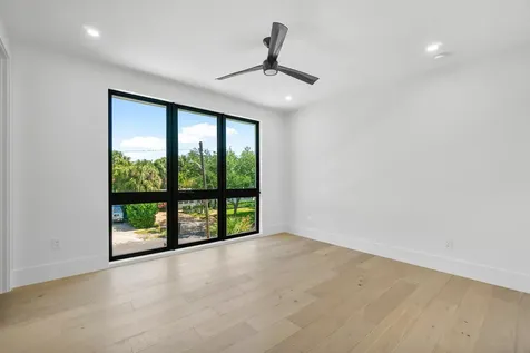 444 Ne 5th Street Boca Raton FL 33432