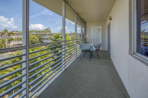 2682 Garden Drive Lake Worth FL 33461
