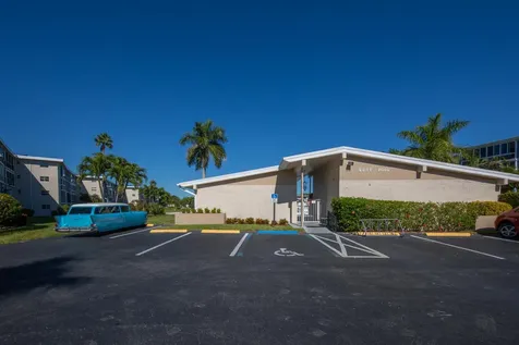 2682 Garden Drive Lake Worth FL 33461