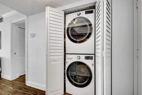 2561 Boundbrook Boulevard West Palm Beach FL 33406