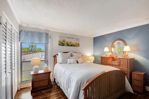 2561 Boundbrook Boulevard West Palm Beach FL 33406