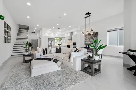 350 E Royal Palm Road Boca Raton FL 33432
