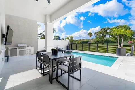 350 E Royal Palm Road Boca Raton FL 33432