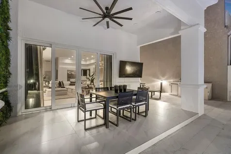 350 E Royal Palm Road Boca Raton FL 33432