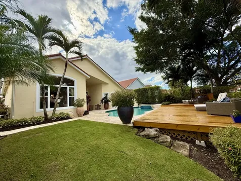 14225 Stroller Way Wellington FL 33414