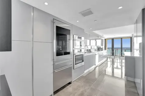2727 S Ocean Boulevard Highland Beach FL 33487