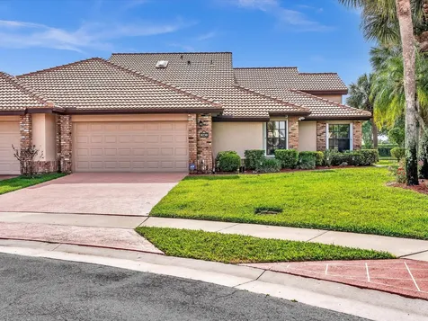 8230 Cassia Drive Boynton Beach FL 33472