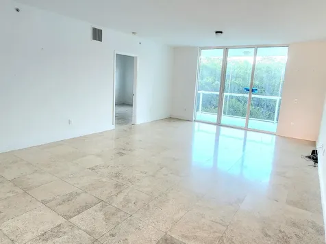 15051 Royal Oaks Lane North Miami FL 33181