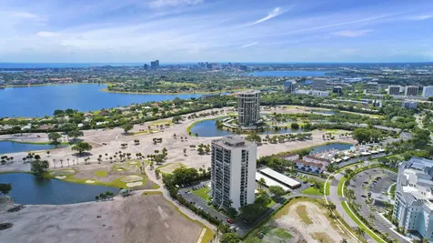 2000 Presidential Way West Palm Beach FL 33401