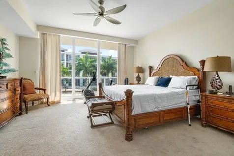 2720 Donald Ross Road Palm Beach Gardens FL 33410