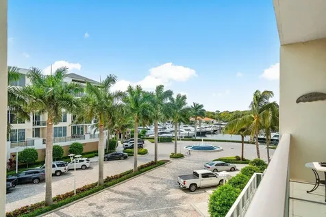 2720 Donald Ross Road Palm Beach Gardens FL 33410