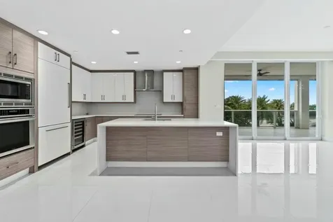 2720 Donald Ross Road Palm Beach Gardens FL 33410