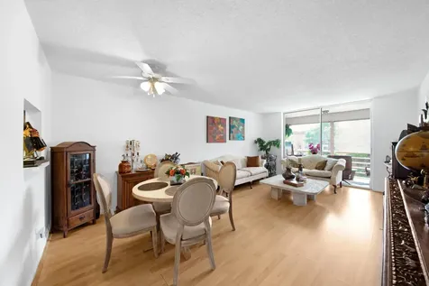 9281 Sunrise Lakes Boulevard Sunrise FL 33322