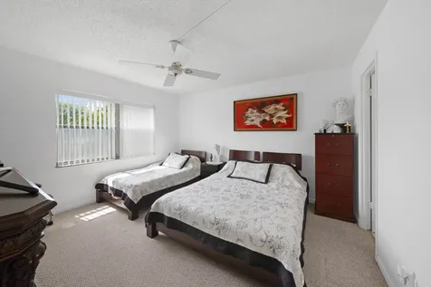 9281 Sunrise Lakes Boulevard Sunrise FL 33322