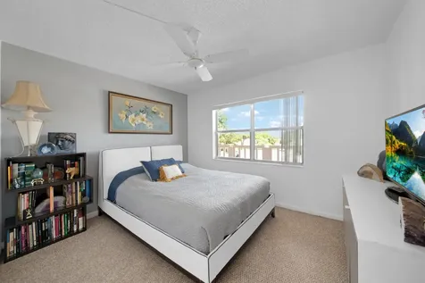 9281 Sunrise Lakes Boulevard Sunrise FL 33322