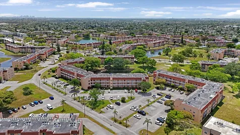 9281 Sunrise Lakes Boulevard Sunrise FL 33322