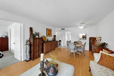 9281 Sunrise Lakes Boulevard Sunrise FL 33322