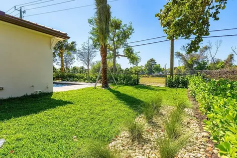 3215 Chapel Hill Boulevard Boynton Beach FL 33435