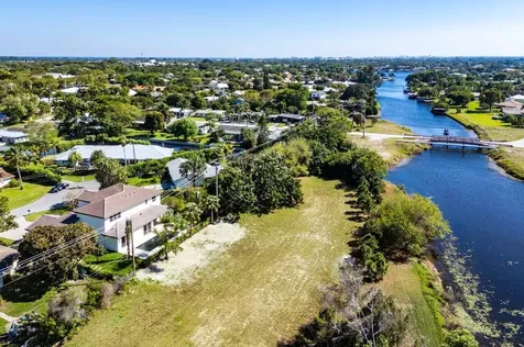 3215 Chapel Hill Boulevard Boynton Beach FL 33435