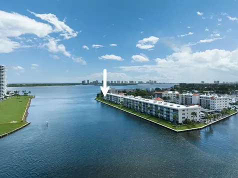 28 Yacht Club Drive North Palm Beach FL 33408