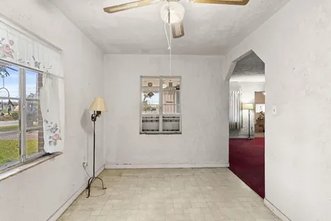 210 Kent Avenue Orlando FL 32805